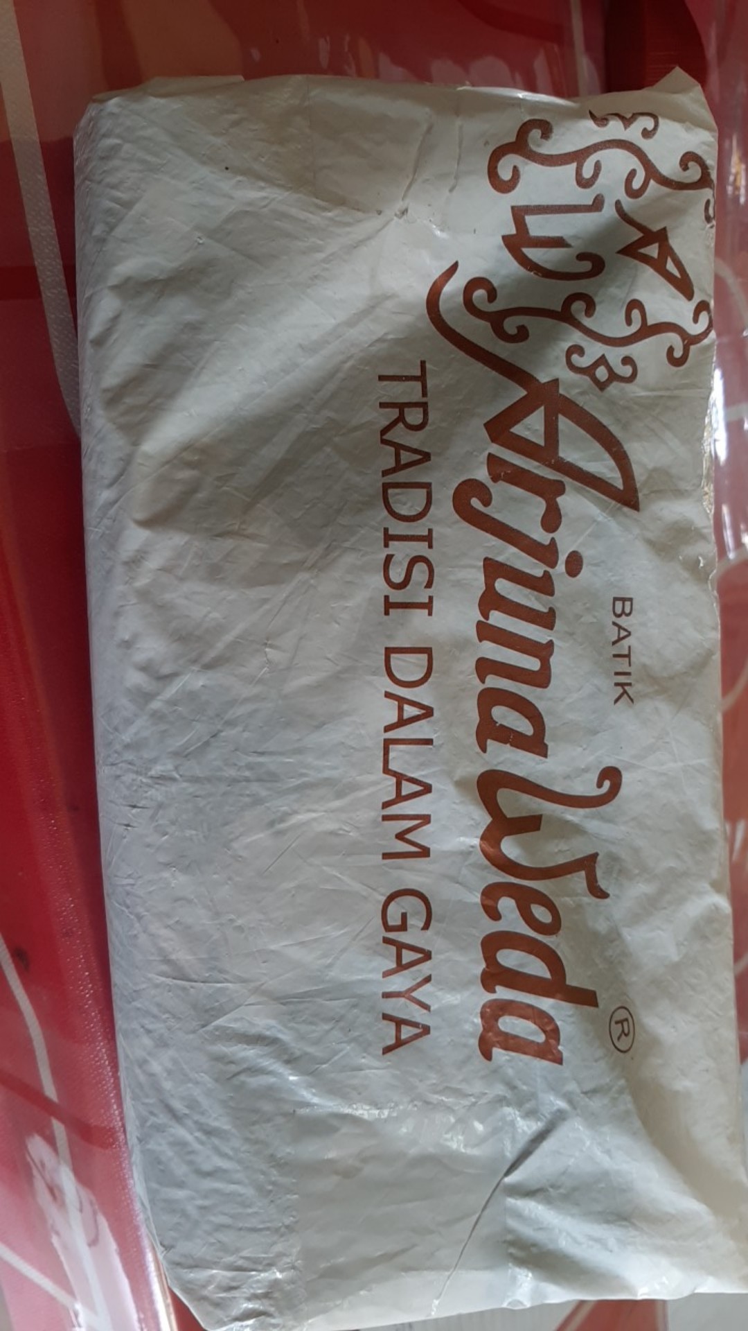 Arjuna Weda Kemeja Batik Pria Merak Kembar