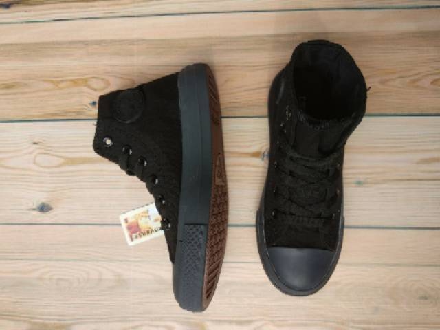 Sepatu Sekolah Converse Full Black