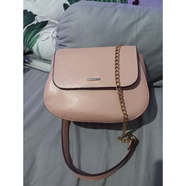 (PRELOVED) BERSHKA sling bag chain