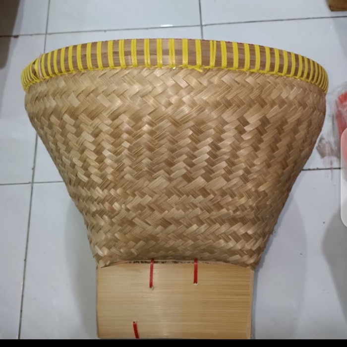 

bakul nasi bambu 30cm