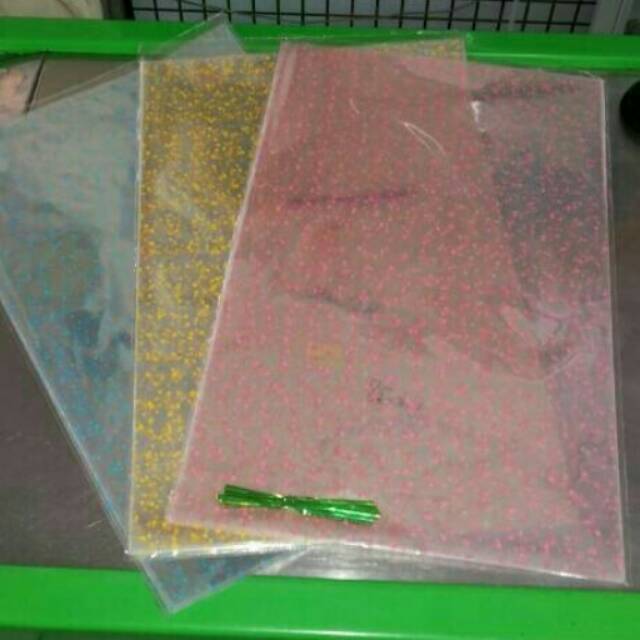 

Plastik souvenir / Plastik ulang tahun / Plastik parcel / Goodie bag uk.28x45 (isi 12pcs)