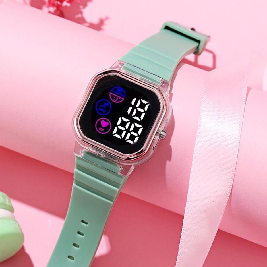 [NU.19Au22ᵟ]  Jam Tangan Wanita Digital Segi Tampilan Layar Baru Fashion Watch LED Sprot    S1187