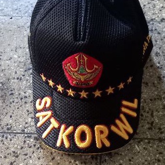 Topi satkorwil