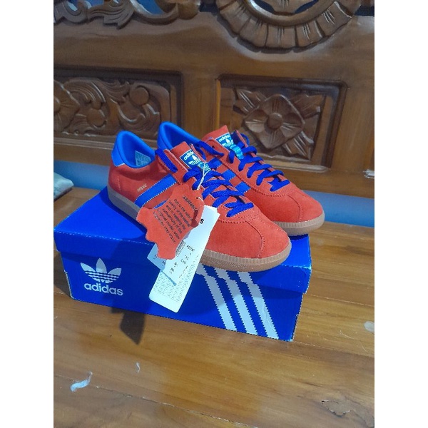 ADIDAS ROUGE
