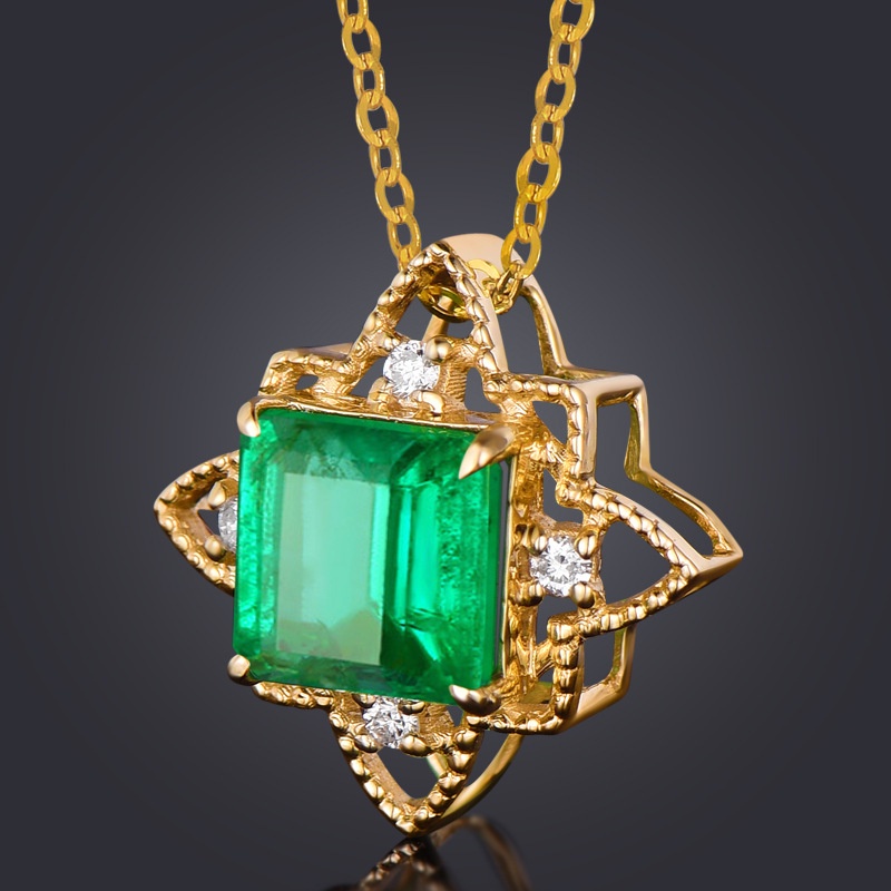 [Ready Stock]Fashion New Inlaid Color Gemstone Pendant Plated 18K Gold Necklace