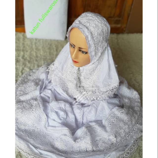 Mukena terusan katun jepang  putih swarosky