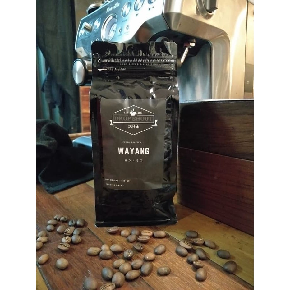 

KOPI GUNUNG WAYANG HONEY 250gr DROP SHOOT COFFEE - ROAST BEAN