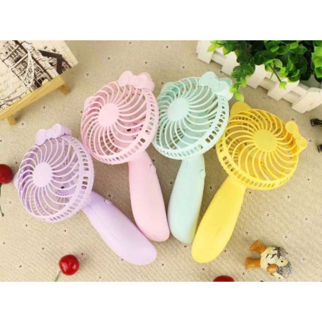 Kipas angin putar/kipas tangan putar portable karakter