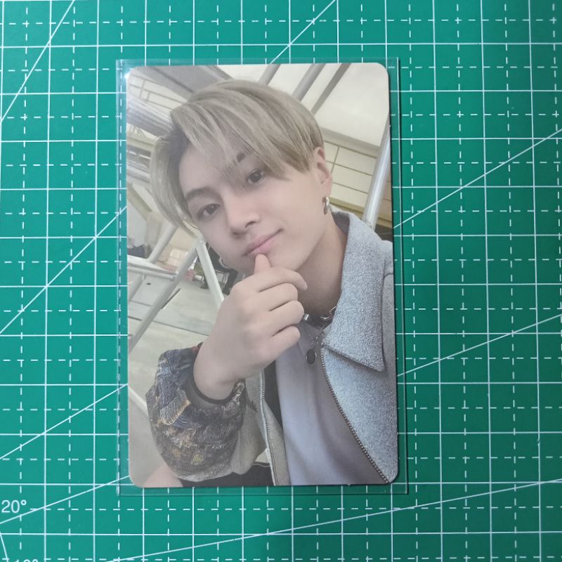 (BOOKED) Pc jay bibir down selca photocard jay bibir down selca