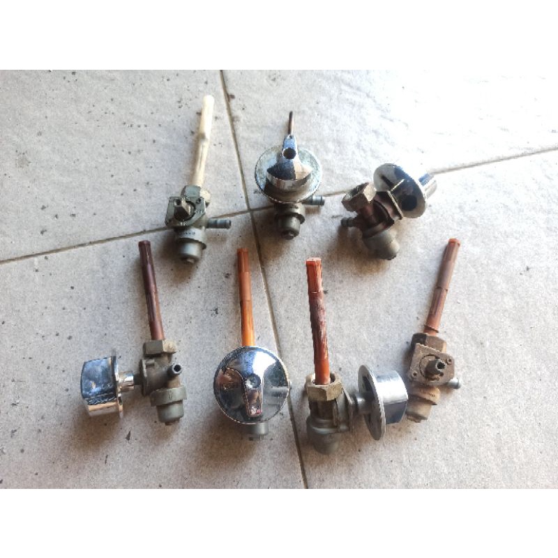 Kran Bensin Kran Tangki Kran Minyak Tiger Revo Tiger 2000 Megapro Original Copotan Tiger revo