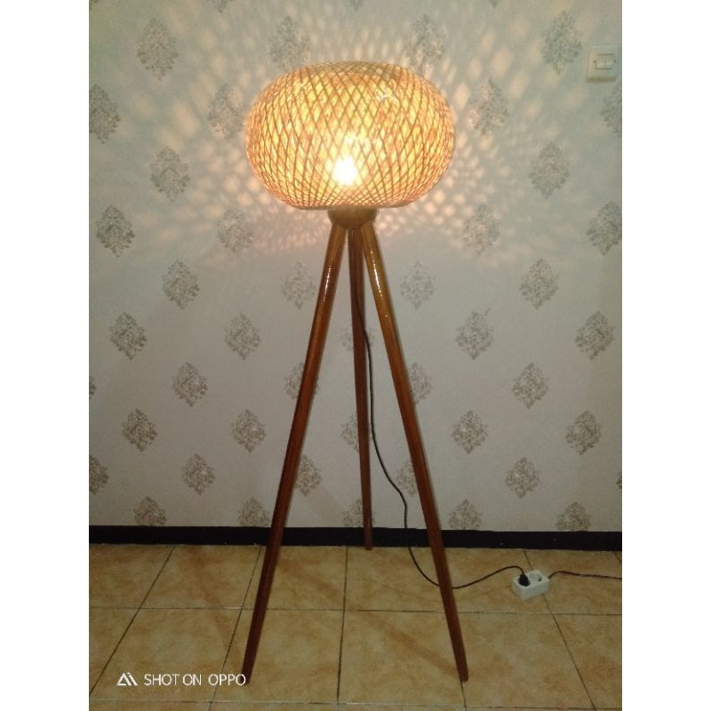 lampu hias bambu