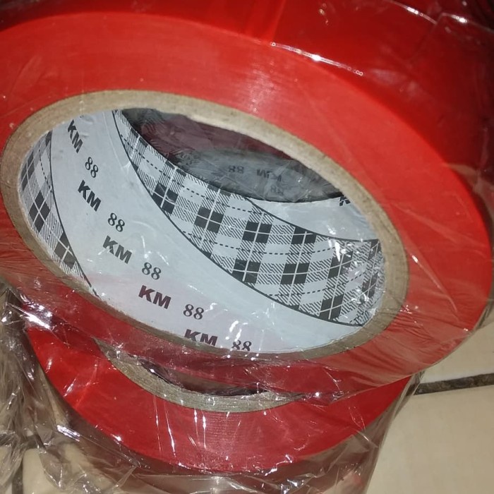 

Lakban Lantai KM 88 Merah 2" x 33 Meter DSH27
