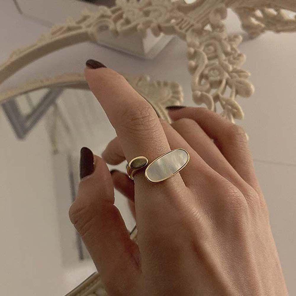 Mxbeauty Cincin Wanita Pernikahan Elegan Warna Emas Oval Geometris Fritillaria Open Ring