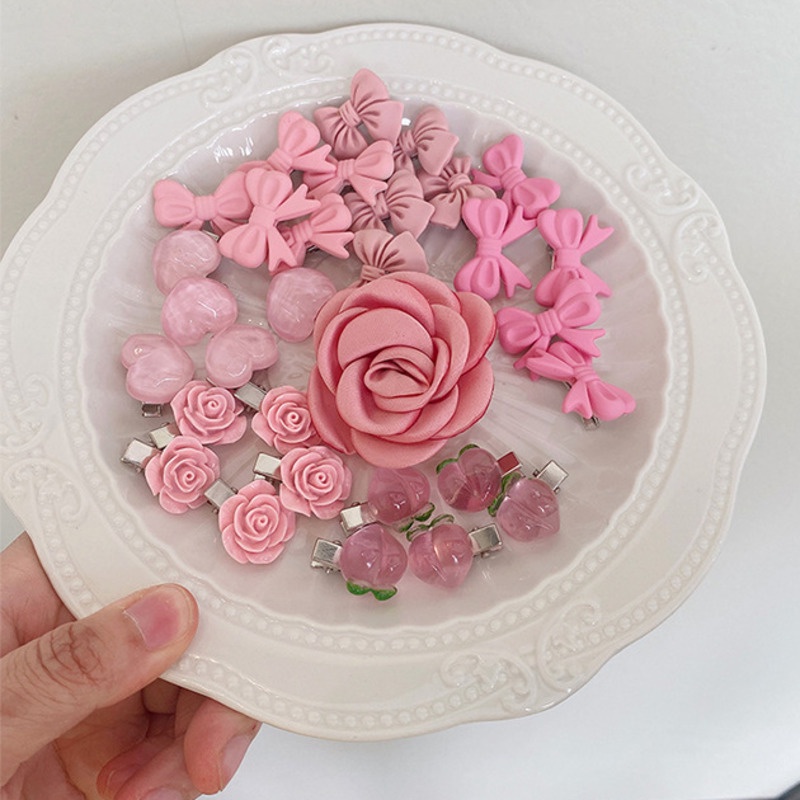 Jepit Rambut Bentuk Hati Warna Pink