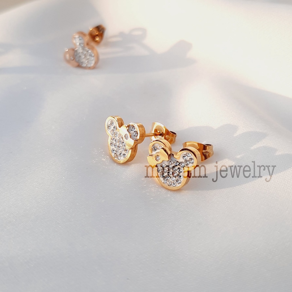 Anting Tusuk Ukuran 1cm x 1cm Minnie Dengan Taburan Diamonds Artifisial Tersedia Warna Rose Gold dan Gold