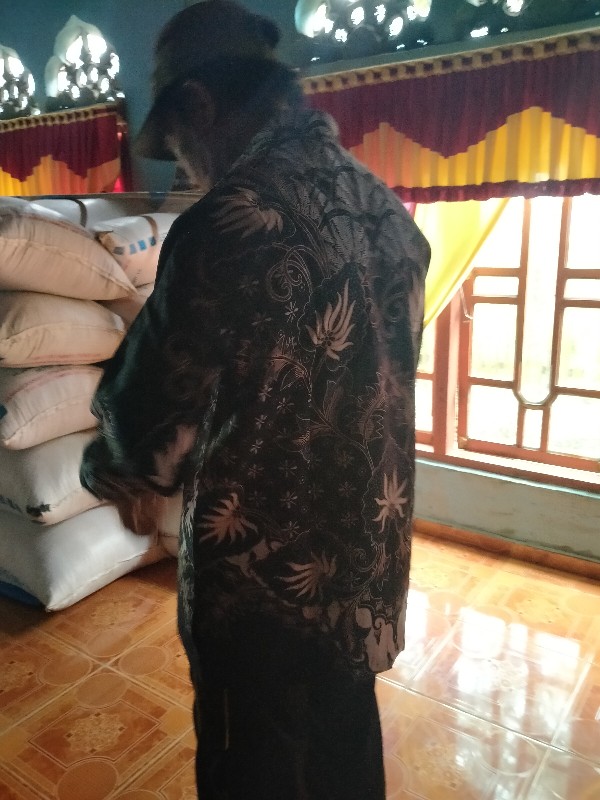 Dwi Mukti Mocca Kemeja Batik Pria Katun Primisima Full Furing