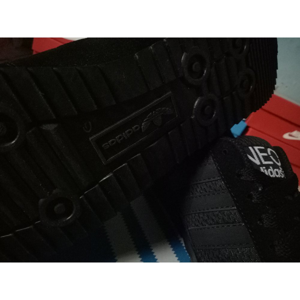 PROMO SEPATU SEKOLAH SPORT ADIDAS NEO CITY RACER HITAM POLOS DISKON