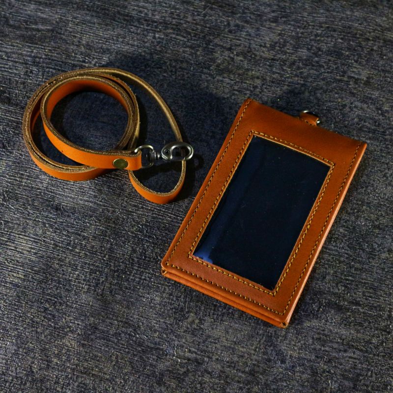 

ID Card Holder Kulit Sapi Asli Model FLIP Name Tag