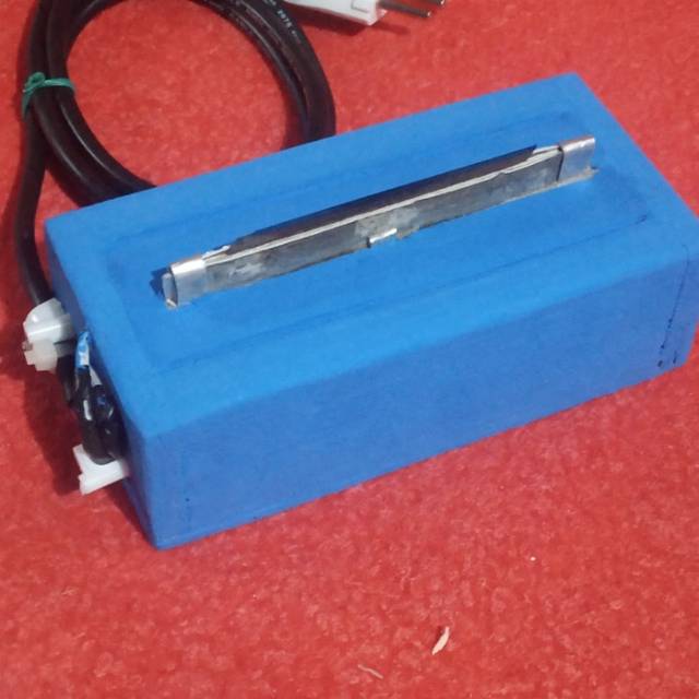 Nylon cutter webbing cutter