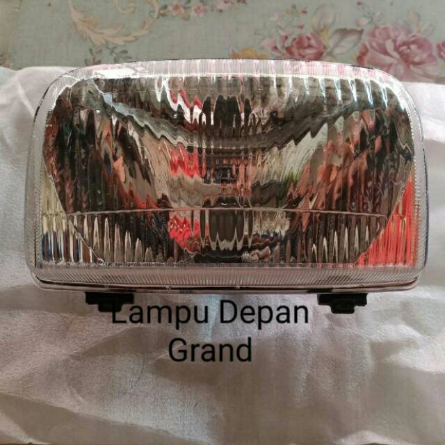 Lampu depan honda grand