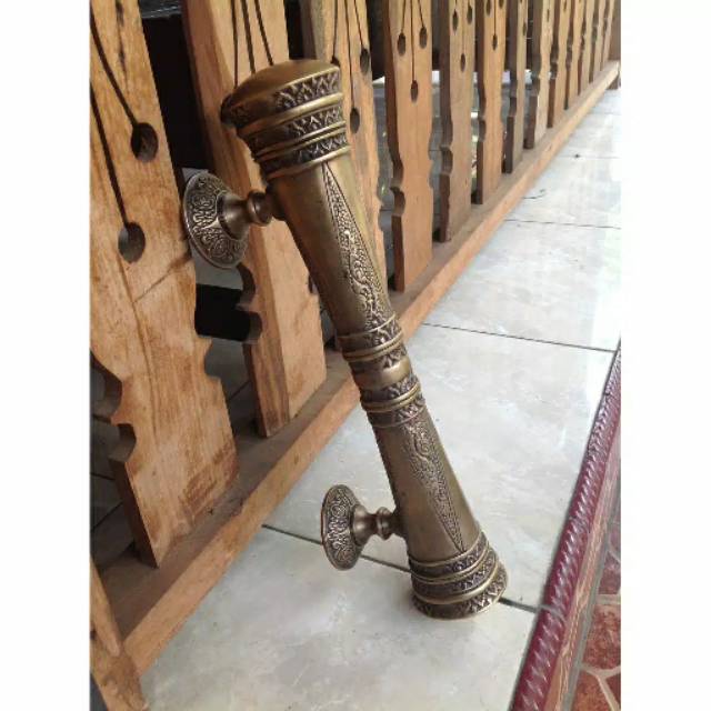 Handle Pintu / Gagang Pintu Rumah Pagar Kuningan Antik Murah Motif Ukir 30cm