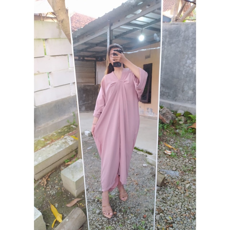 KAFTAN POLOS TERLARIS/KAFTAN TERBARU WANITA/COD/KAFTAN LEBARAN/KAFTAN KONDANGAN/KAFTAN VIRAL/KAFTAN KEKINIAN/BAJU LEBARAN/BAJU KONDANGAN/BAJU KASUAl/KAFTAN TERMURAH/KUALITAS/KAFTAN JUMBO/BIG SIZE