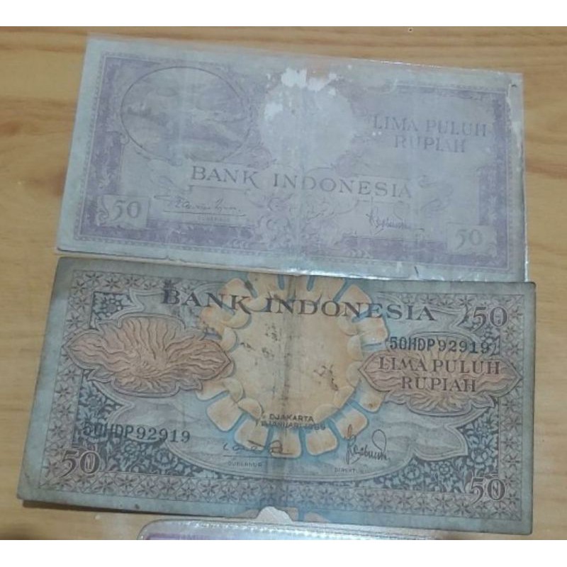 Uang Kertas Kuno 50 Rupiah Seri Bunga Tahun 1959 dan Seri Buaya 1957