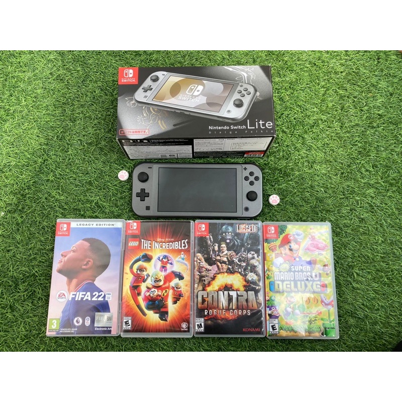 Nintendo Switch Lite pokemon edition & 4kaset