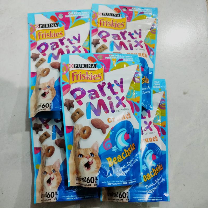 party mix beachside tuna salmon 60gr snack kucing