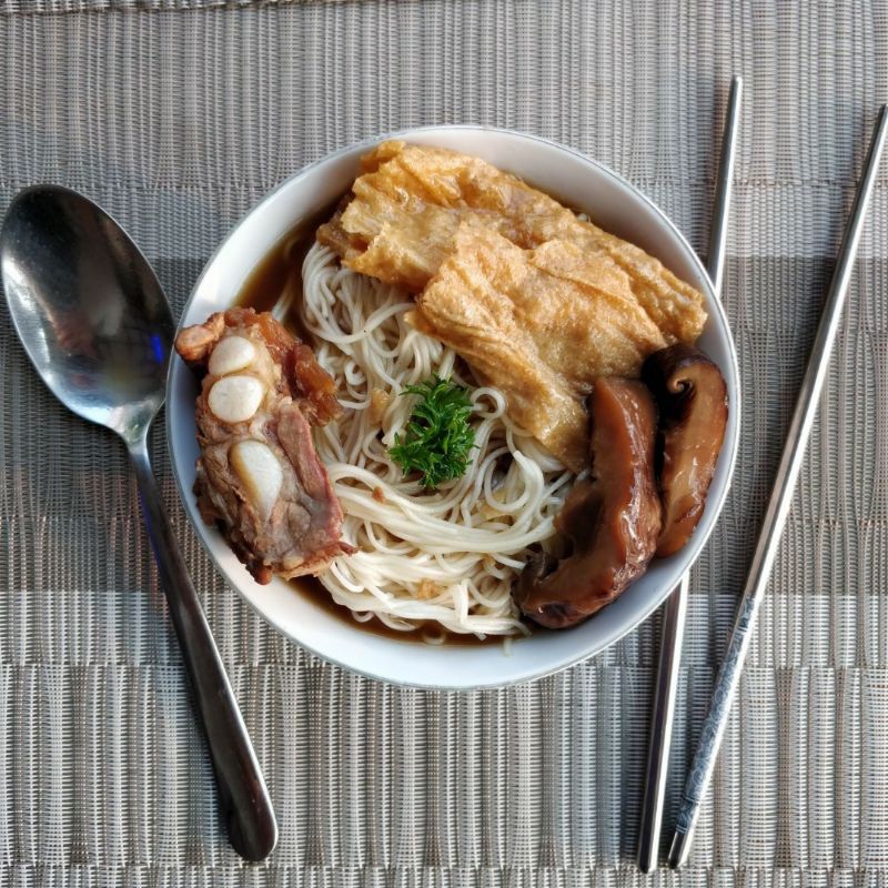 

frozen bakut mee sua