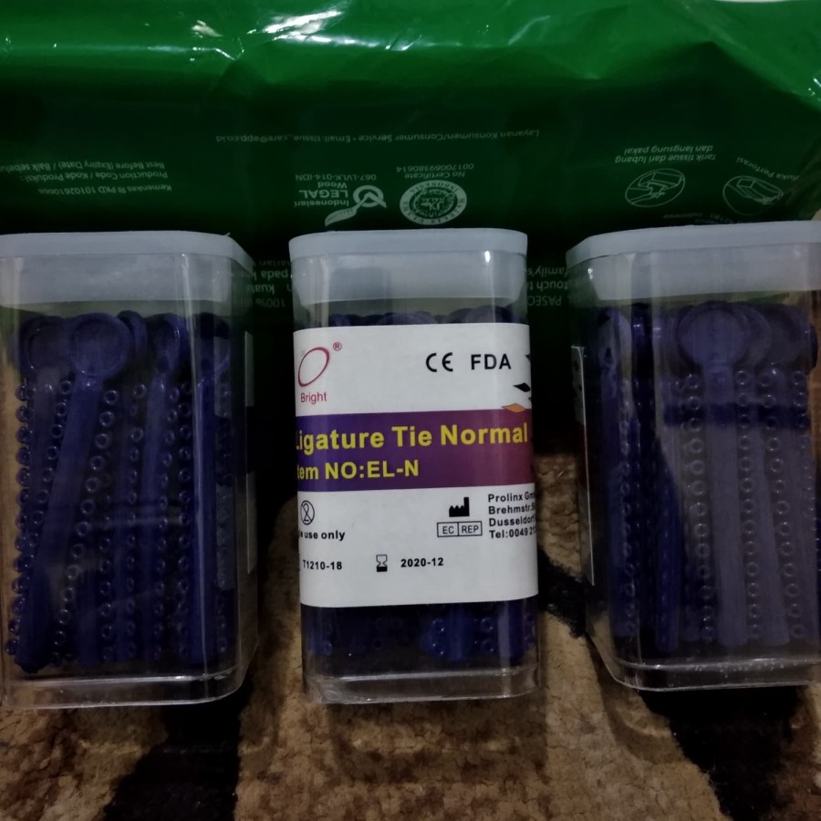 Karet Behel Biru Dongker Isi 40 Stick Power O dental gigi