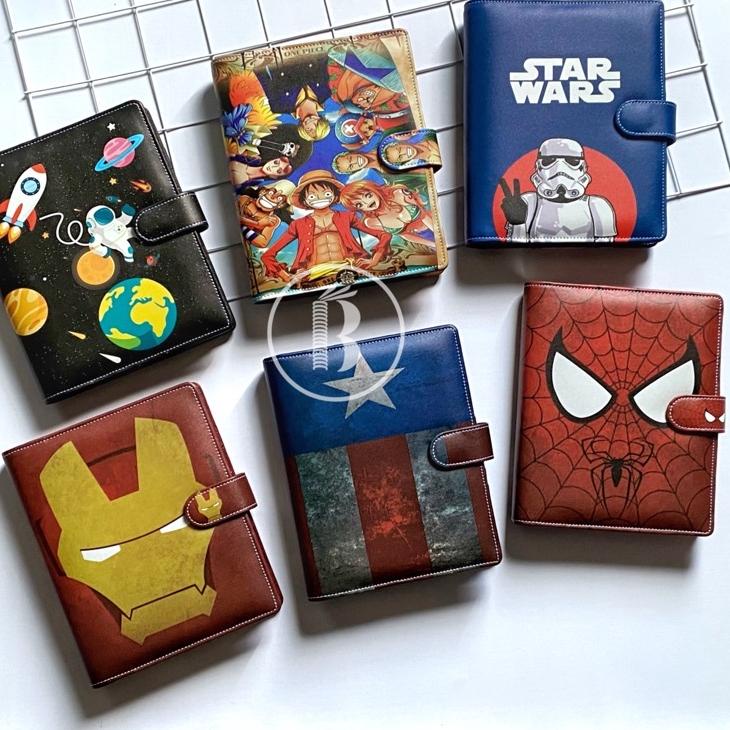 

[GaQ ㊙] Bindermu READY Binder NEW 05 Printing Astronaut Anime Kartun Tumblr superhero starwars spiderman one piece captain america iron man Kulit Multiring A5 20ring B5 26ring 6ring A6 ||Barang promo