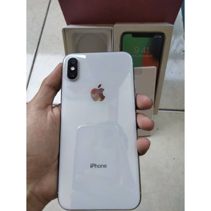 iphone xs second