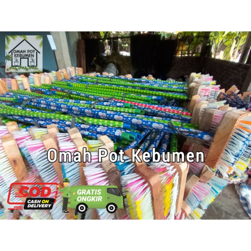 Sikat Lantai Gagang Kayu Panjang 1 Meter / Sikat Dorong / Sikat Kamar Mandi