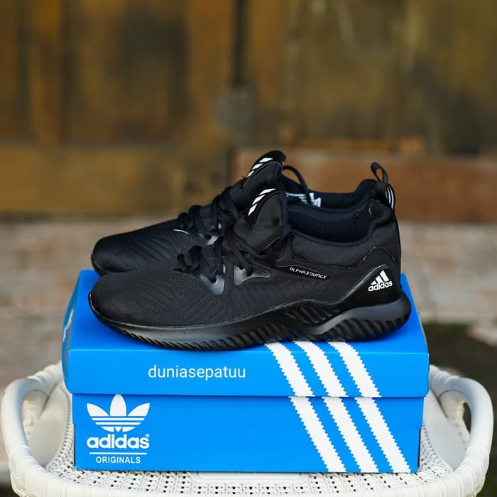 adidas alphabounce tubular