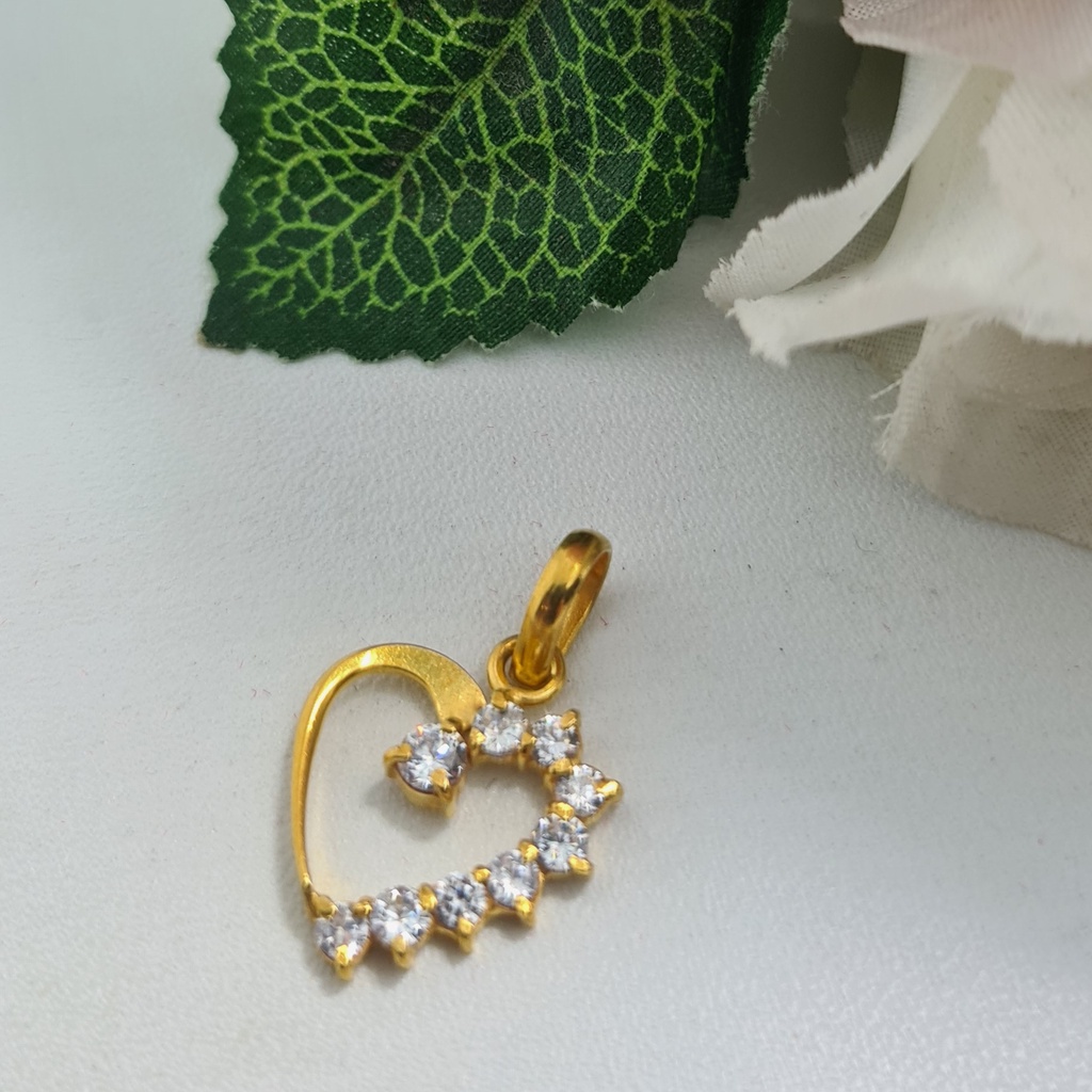 Liontin Emas Muda Love Mata2 Putih