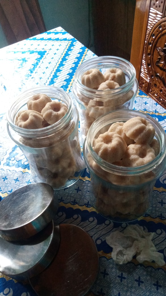 Sprei Deluxe Kintakun Agnesia / Ukuran 160x200 & 180x200 / Sprei / Sprai / Sprei Murah