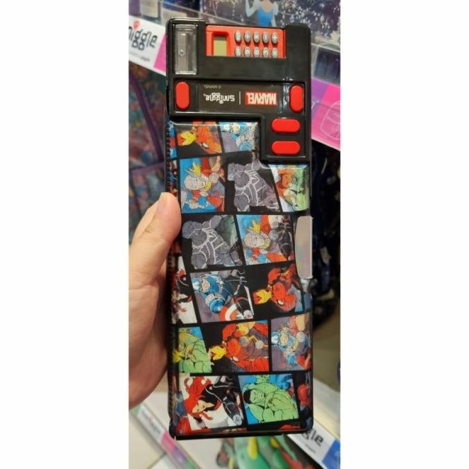 

SALE: SMIGGLE KOTAK PENSIL ANAK CALCULATOR MARVEL AVENGERS ORIGINAL DFD6546E