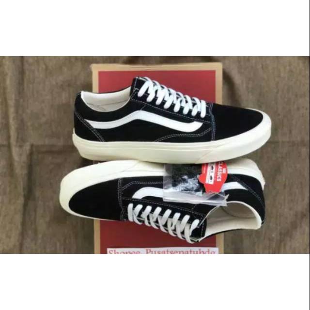 SEPATU43 VANS OLDSKOOL MONO FULL BLACK HITAM POLOS WHITE PUTIH AUTHENTIC ERA SK8