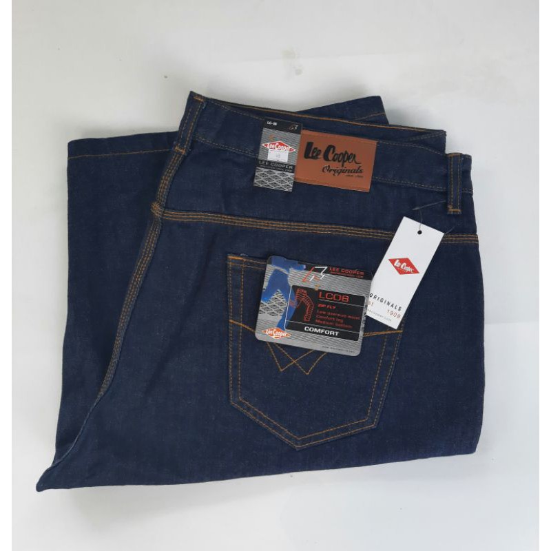 CELANA JEANS PENDEK JUMBO PRIA BIG SIZE