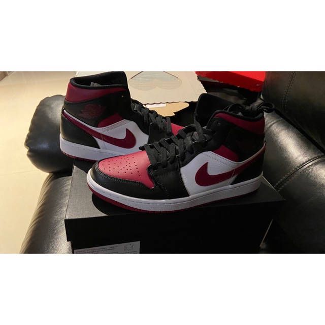 AJ 1 MID BRED TOE