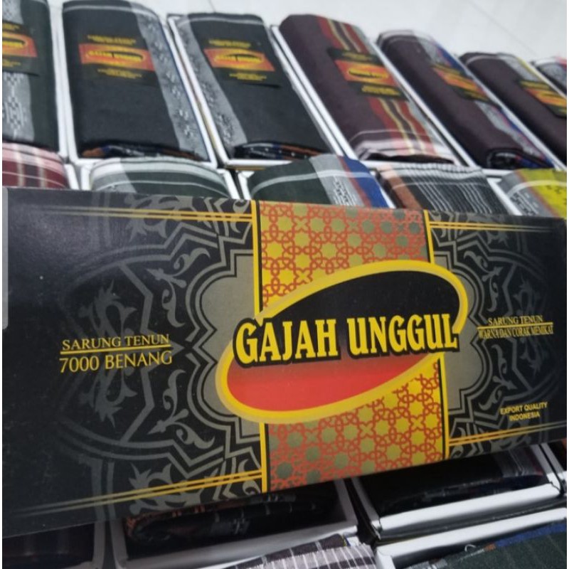 SARUNG TENUN DOBBY GAJAH UNGGUL 7000 BENANG