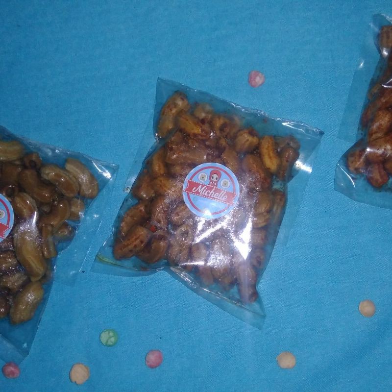 

MAKARONI BANTET/ CEMILAN LEBARAN/MAKBAN