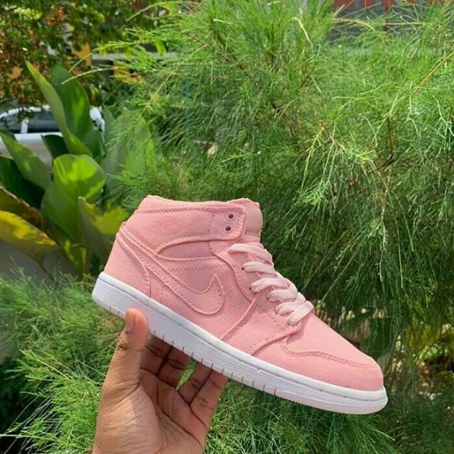 Nike Air Jordan 1 High Pink Denim