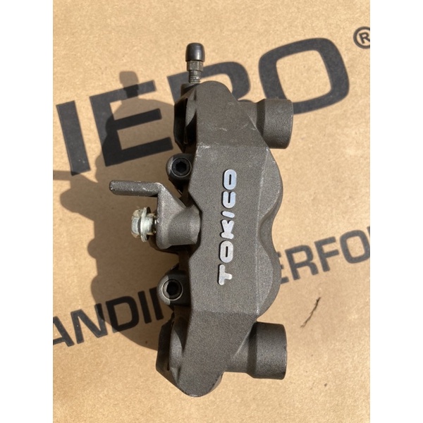 Kaliper Tokico Radial 4 piston GSX-R 600 kanan barang smua originalnya
