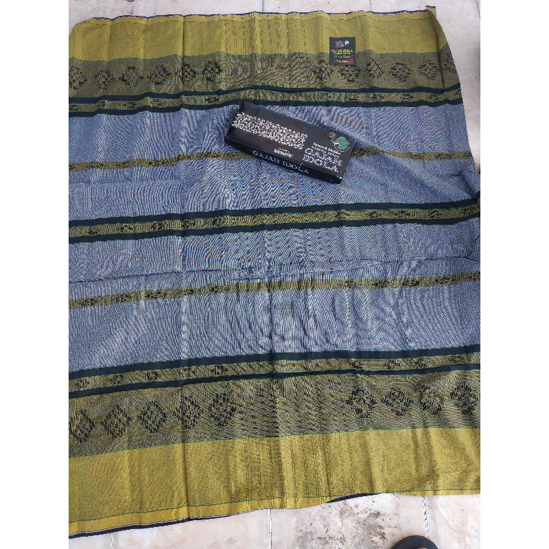 SARUNG GAJAH IDOLA