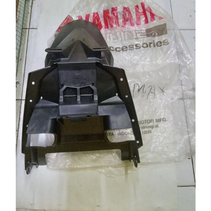 Spakbor belakang rear fender nmax n max original ygp 2dpf16110000