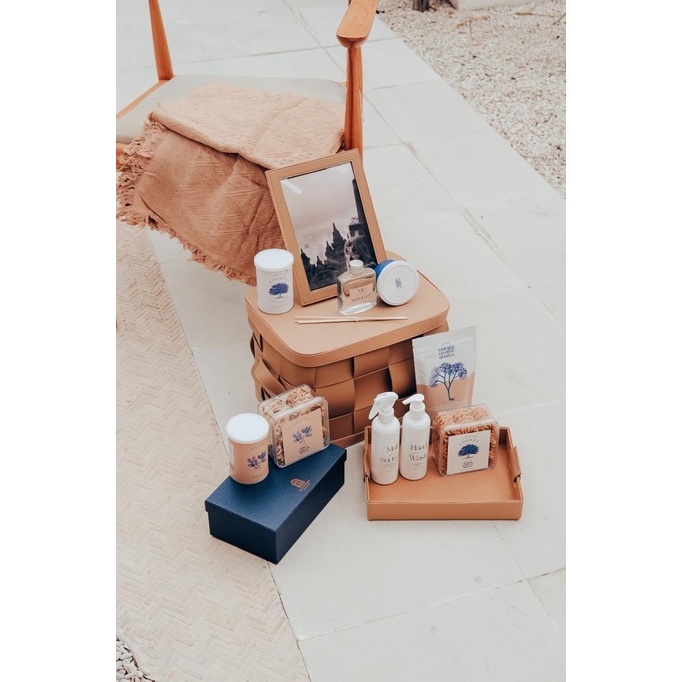 

HOME - THEGIFTHINGS CHRISTMAS HAMPERS / PARCEL NATAL / NEW YEAR GIFT DGFXG6563