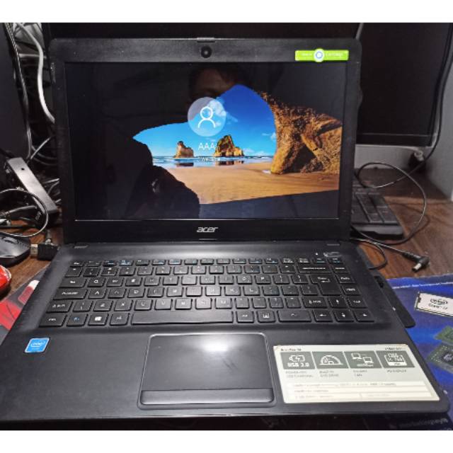 Laptop Acer One Z1402 Ram 2GB dan Hdd 500GB