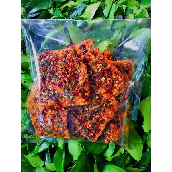 keripik tempe kriuk pedas daun jeruk 1/4 kg